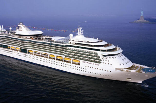 Kruizinis laivas atplukdė kelis tūkstančius turistų