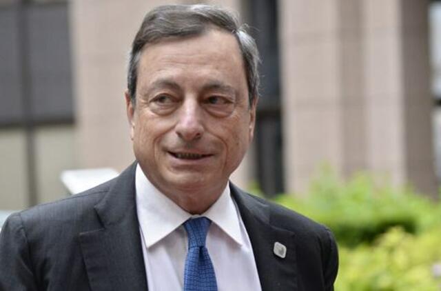 Kylant įtampai dėl krizės Graikijoje vis dažniau prisimenamas ECB vadovo pažadas