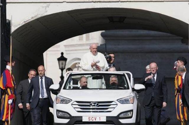 Papamobiliai: senasis mersedesas geriau už naująjį "Hyundai"?