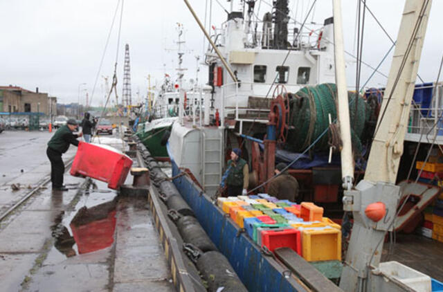 Seni laivai apkrauti pertekliniais reikalavimais