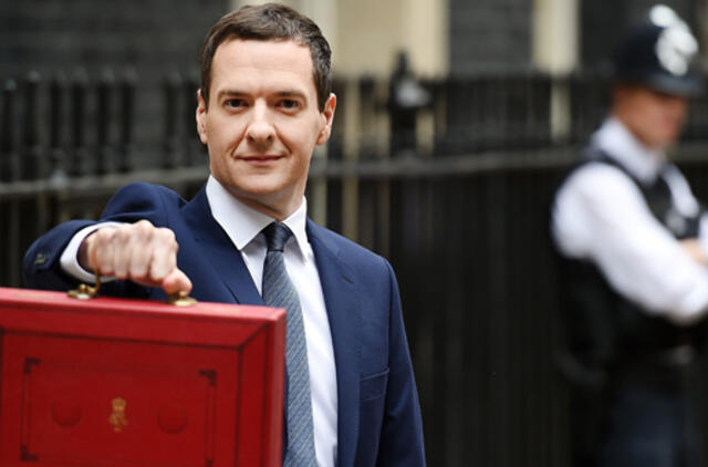 2015-ųjų Britanijos biudžetas: Džordžas Osbornas didins valandinį atlyginimą