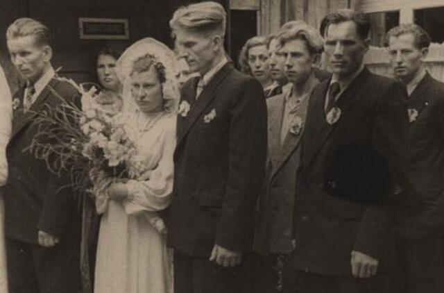 Klaipėdos akvarelės: namai ir žmonės (400)