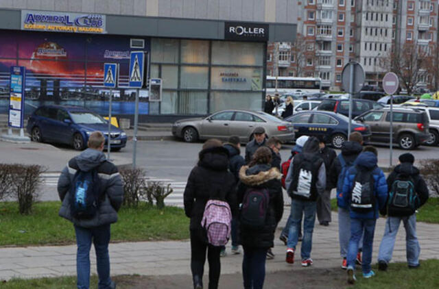 Moksleiviai bus auginami šiltnamiuose