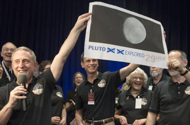 "New Horizons" sėkmingai atliko istorinį skrydį