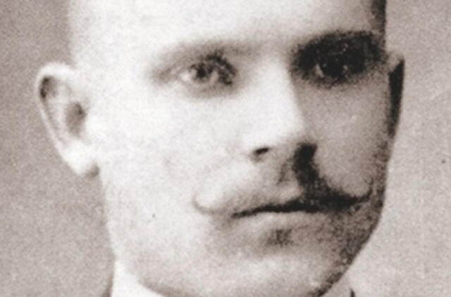 Tėvas ir sūnus Juozas ir Henrikas Čerkesai