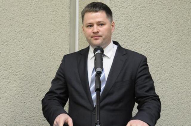 "Bandymas nušalinti jį paverstų "kankiniu"