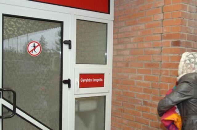 Motinos atsikratė vaikų