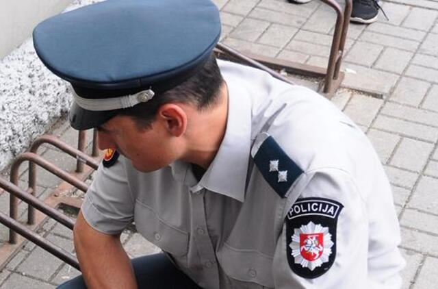 Pakruojo bare mirtinai sumuštas vyras