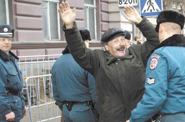 Policininkai verčiami žvėrimis