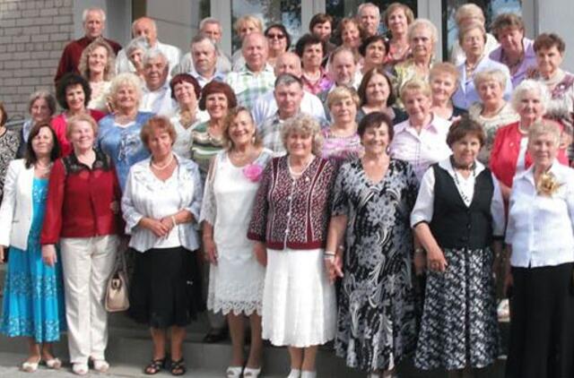 Reti, bet turiningi susitikimai