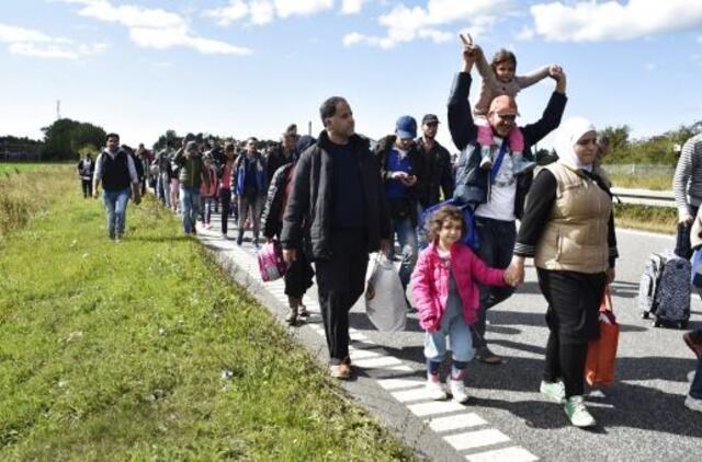 Danija dešimtims pabėgėlių neleido kirsti sienos su Švedija