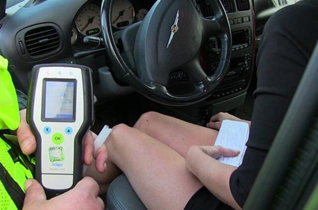 Reidas Klaipėdoje: įkliuvo girta mama