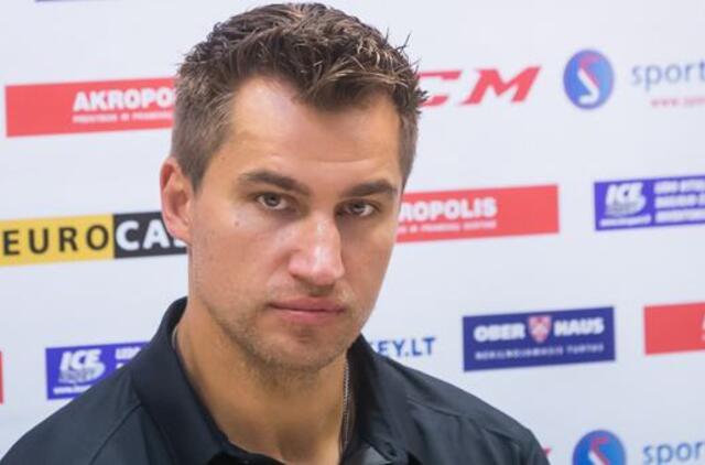 Dainius Zubrus pakviestas į "Blues" klubo peržiūrą