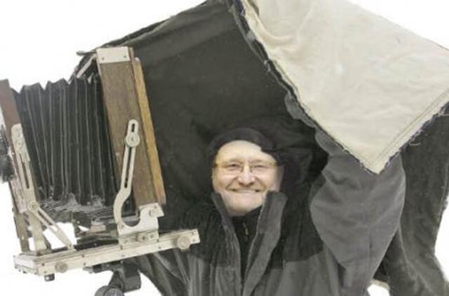 Juozo Bernatonio komedija su laiminga pabaiga