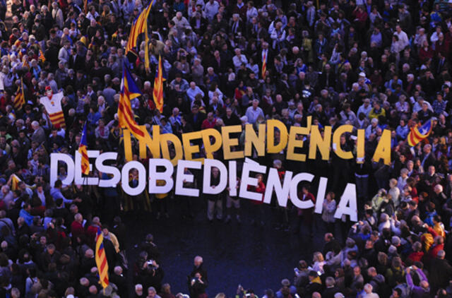 Katalonija pradeda atsiskyrimo nuo Ispanijos procesą