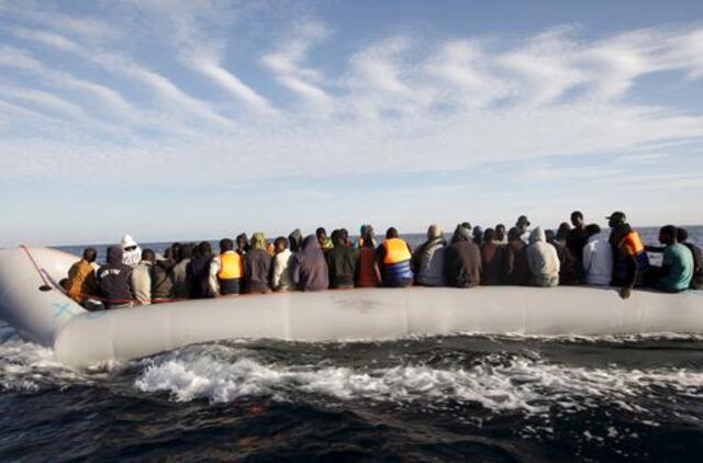 Prie Libijos krantų išgelbėta apie tūkstantis pabėgėlių