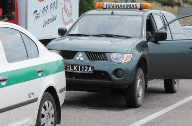 Dar vieni melagingo skambučio autoriai – teisme