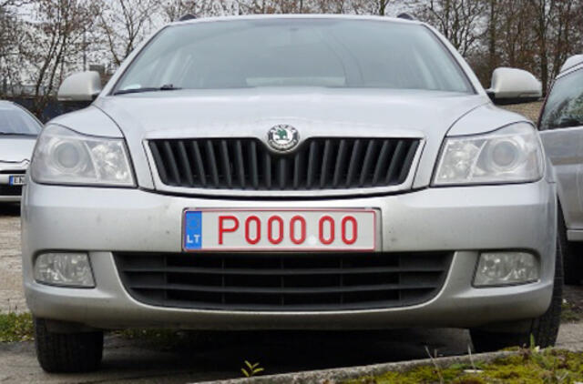 Daugiau ūkio subjektų galės naudotis laikinaisiais ženklais