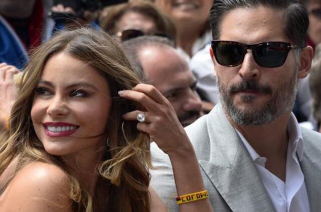 Floridoje susituokė aktoriai Sofija Vergara ir Džo Manganielas