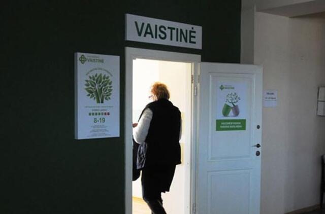 Savivaldybė iškrapštė ir vaistininkus