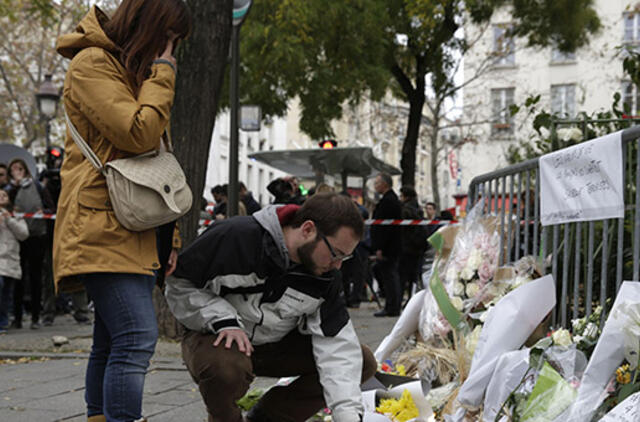Tarp Paryžiuje išpuolius surengusių teroristų - siras ir prancūzas