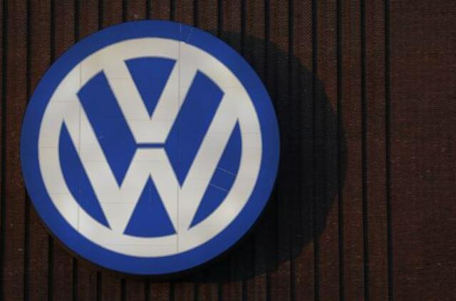 Automobilių pardavimai Europoje lapkritį auga, sulėtėjo tik VW pardavimai