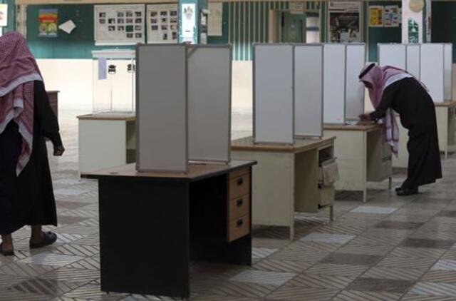 Pirmą kartą Saudo Arabijos istorijoje moterys dalyvauja savivaldos rinkimuose