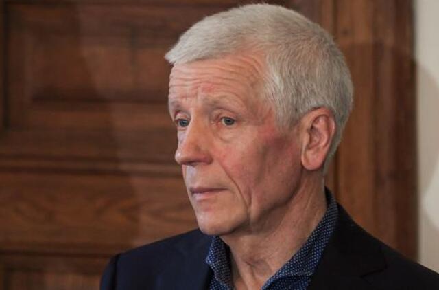 Premjeras pasveikino rašytoją Saulių Šaltenį 70-mečio proga