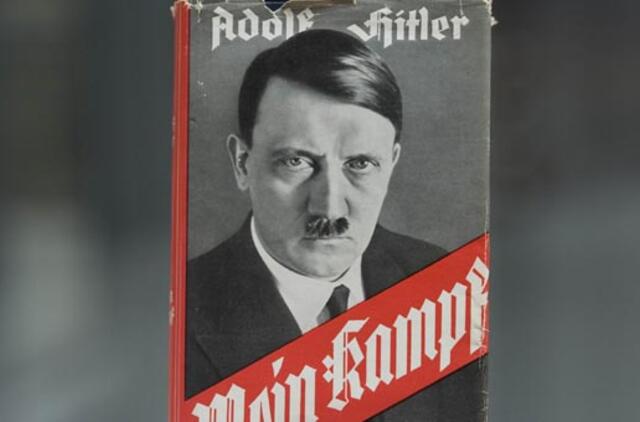 Vokietijoje ateinančių metų sausį bus išleista Adolfo Hitlerio "Mein Kampf"