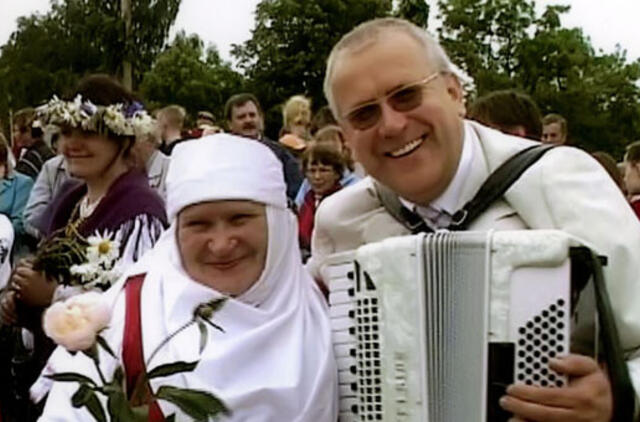 Klaipėdos akvarelės: namai ir žmonės (423)