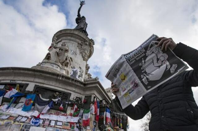 Prancūzijoje minimos išpuolių "Charlie Hebdo" redakcijoje metinės