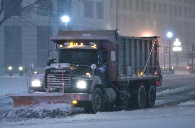 Stipri pūga Jungtinėse Valstijose traukiasi į šiaurę