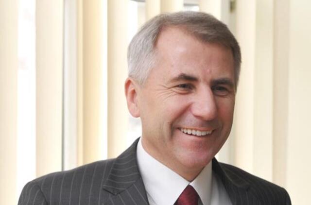 Tegyvuoja laisva mintis ir jūros dvasia!