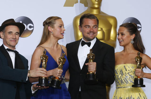 Išdalinti prestižiniai "Oskarų" apdovanojimai