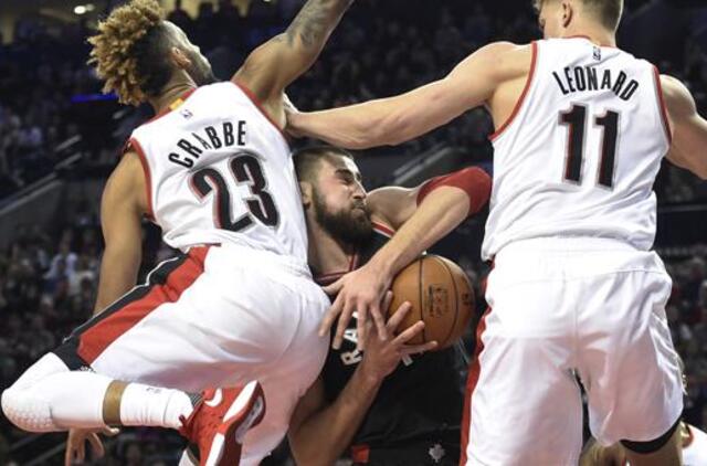 Jonas Valančiūnas dvigubu dubliu prisidėjo prie "Raptors" pergalės