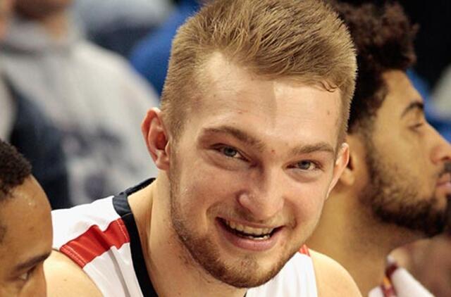 NCAA čempionate - dvigubas Domanto Sabonio dublis