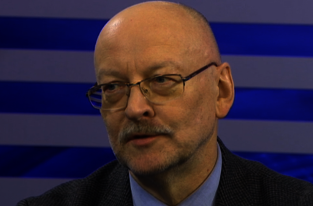 Rimvydas Valatka: Ričardas Malinauskas ant delno laiko ir aplinkos ministrą, ir premjerą