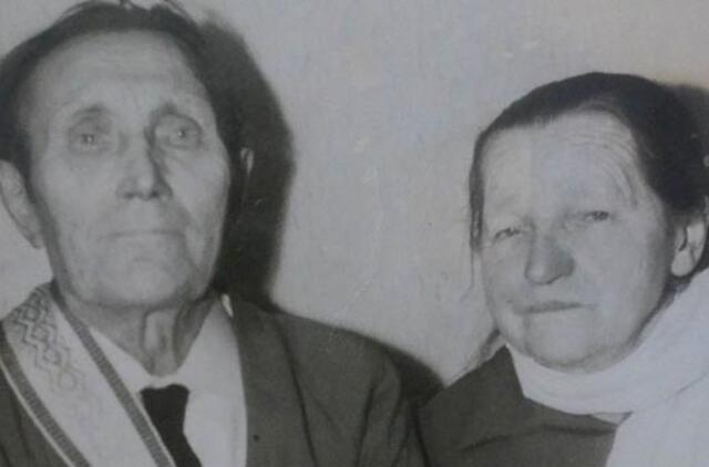 Klaipėdos akvarelės: namai ir žmonės (434)