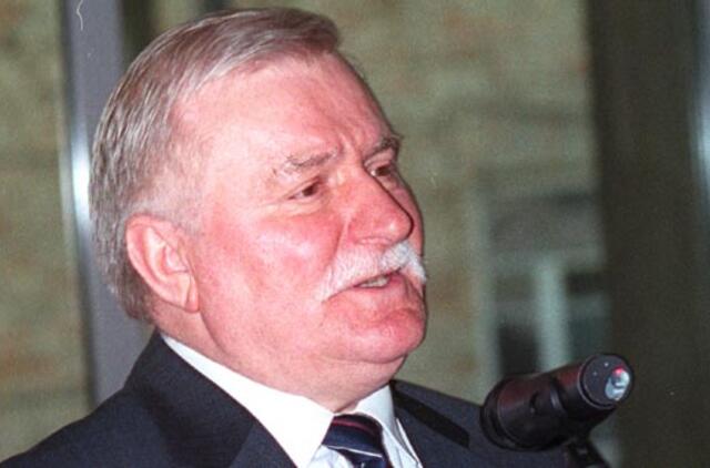 Lenkijos žurnalistas: kad Lechas Valensa bendradarbiavo su saugumu, jau neabejojama