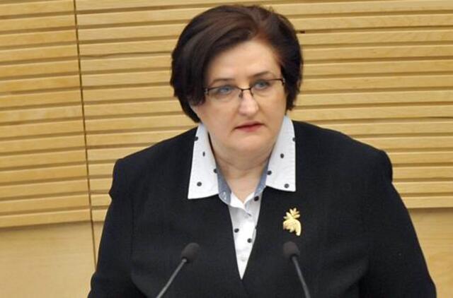 Loreta Graužinienė neįžvelgia nieko bloga situacijoje, kai vidaus reikalų ministro ieško partija, kuriai pareikšti įtarimai