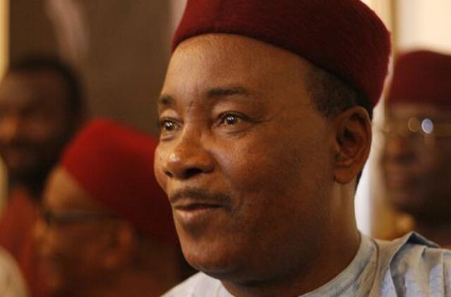 Nigeryje prezidentu perrinktas Mohamadas Isufu