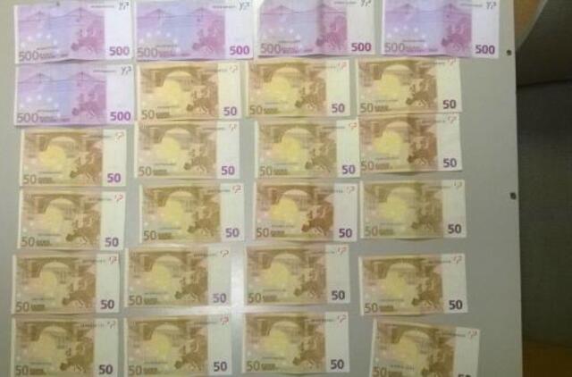 Šešėlinių valiutos keitėjų laukia teismo suolas