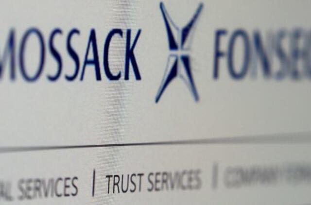 Dauguma bankų neigia gelbėję klientams išvengti mokesčių