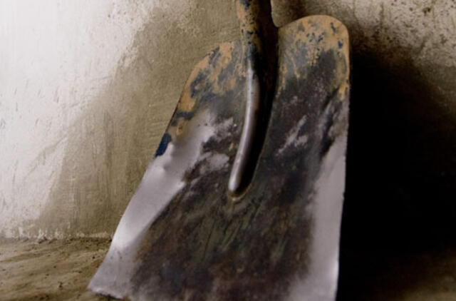 "Juodieji archeologai" iškasinėjo karių kapus Jurbarko ir Vilkaviškio rajonuose