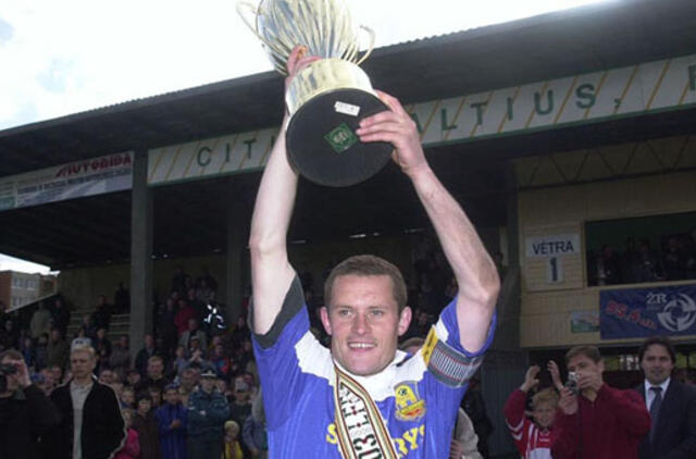 Kodėl slepiamos finalinių rungtynių vietos?