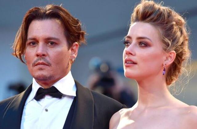 Amber Herd skiriasi su žymiuoju JAV aktoriumi Džoniu Depu