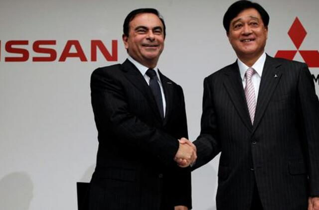 "Nissan" ir "Mitsubishi" patvirtino ketinančios susijungti