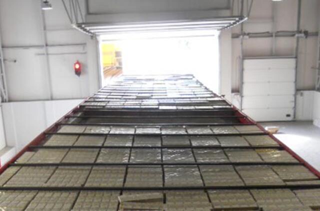 Tuščiame vilkike - 140 dėžių kontrabandinių cigarečių