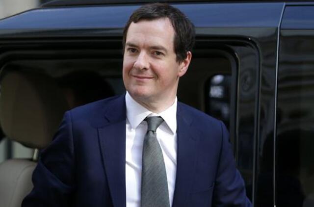 Džordžas Osbornas: po "Brexit" vis dėlto teks didinti mokesčius ir mažinti išlaidas