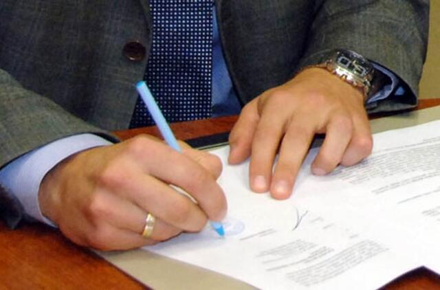 Investuotojų forumas tikisi, kad Prezidentė pasirašys naująjį Darbo kodeksą, nors trūkumų jame ir yra